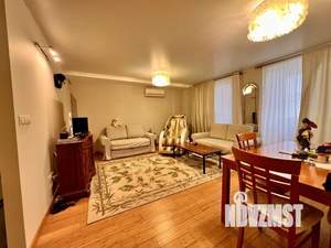 4-к квартира, вторичка, 128м2, 4/9 этаж