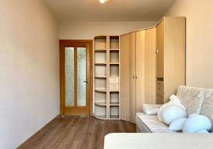 3-к квартира, вторичка, 68м2, 6/9 этаж