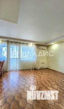 3-к квартира, вторичка, 77м2, 8/9 этаж