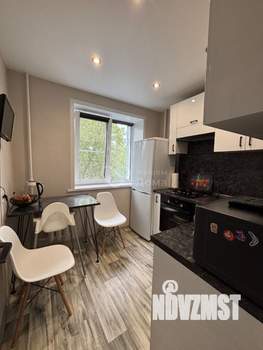 2-к квартира, вторичка, 43м2, 4/5 этаж