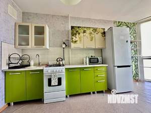 2-к квартира, вторичка, 60м2, 8/10 этаж