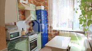 3-к квартира, вторичка, 68м2, 1/4 этаж