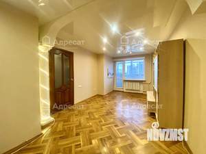 2-к квартира, вторичка, 56м2, 8/10 этаж