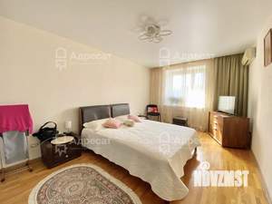 4-к квартира, вторичка, 130м2, 2/9 этаж