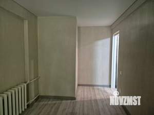 2-к квартира, вторичка, 43м2, 1/4 этаж