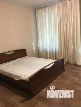 2-к квартира, вторичка, 61м2, 1/4 этаж