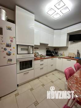 2-к квартира, вторичка, 68м2, 4/10 этаж