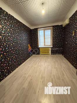 3-к квартира, вторичка, 65м2, 4/4 этаж
