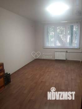 3-к квартира, вторичка, 65м2, 1/9 этаж
