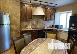 2-к квартира, вторичка, 93м2, 4/17 этаж