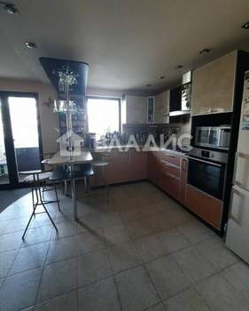 3-к квартира, вторичка, 76м2, 5/9 этаж