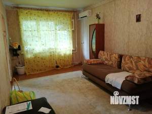 2-к квартира, вторичка, 44м2, 1/5 этаж
