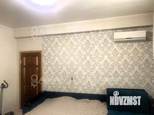 2-к квартира, вторичка, 54м2, 1/5 этаж