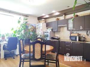 3-к квартира, вторичка, 76м2, 8/18 этаж