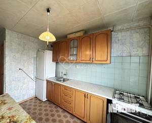 4-к квартира, вторичка, 77м2, 8/10 этаж