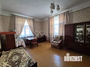 2-к квартира, вторичка, 60м2, 1/4 этаж
