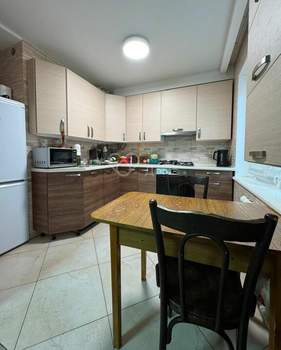 3-к квартира, вторичка, 58м2, 1/5 этаж