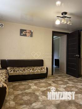 2-к квартира, вторичка, 35м2, 1/1 этаж