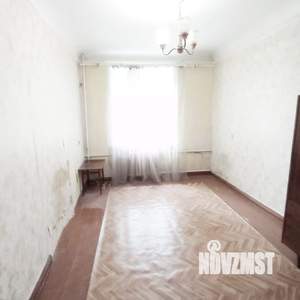 2-к квартира, вторичка, 61м2, 1/5 этаж