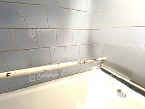 2-к квартира, вторичка, 42м2, 1/4 этаж