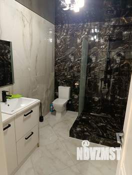 2-к квартира, вторичка, 63м2, 1/9 этаж