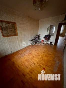 2-к квартира, вторичка, 54м2, 1/9 этаж