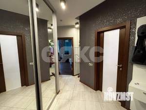 2-к квартира, вторичка, 51м2, 18/32 этаж