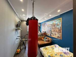 3-к квартира, вторичка, 63м2, 5/5 этаж