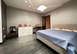 4-к квартира, вторичка, 145м2, 8/9 этаж