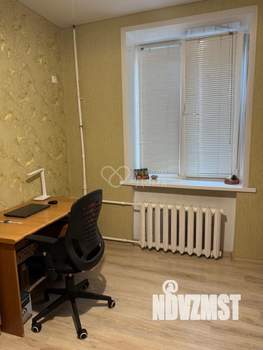 3-к квартира, вторичка, 65м2, 1/4 этаж