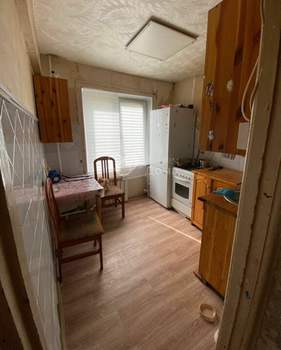 3-к квартира, вторичка, 58м2, 1/4 этаж