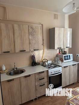 3-к квартира, вторичка, 65м2, 1/4 этаж