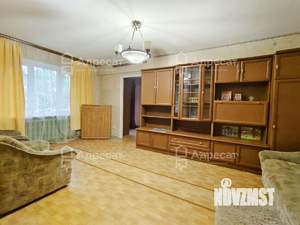 2-к квартира, вторичка, 45м2, 1/5 этаж