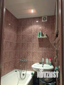 3-к квартира, вторичка, 59м2, 5/5 этаж