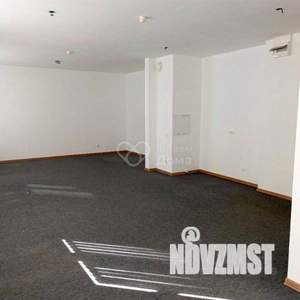 2-к квартира, вторичка, 43м2, 1/10 этаж