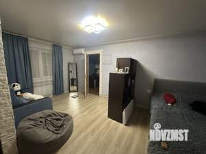 2-к квартира, вторичка, 43м2, 1/4 этаж