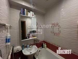4-к квартира, вторичка, 61м2, 1/5 этаж