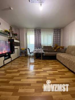 2-к квартира, вторичка, 52м2, 1/10 этаж