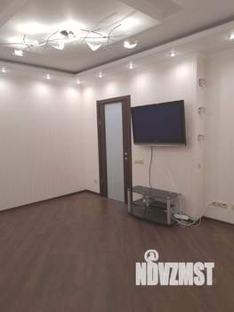 2-к квартира, вторичка, 79м2, 7/18 этаж