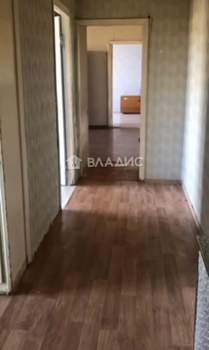 4-к квартира, вторичка, 76м2, 2/5 этаж