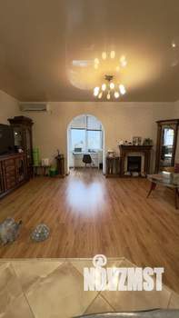 3-к квартира, вторичка, 102м2, 2/3 этаж