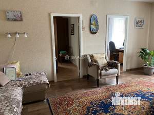 4-к квартира, вторичка, 63м2, 3/5 этаж