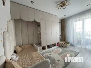 4-к квартира, вторичка, 106м2, 9/12 этаж