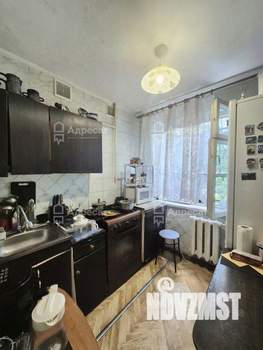 4-к квартира, вторичка, 61м2, 1/5 этаж