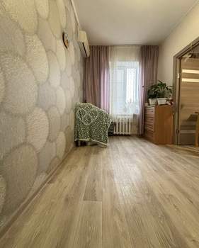 3-к квартира, вторичка, 56м2, 5/5 этаж