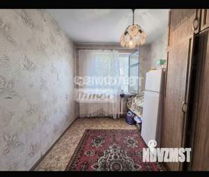 4-к квартира, вторичка, 61м2, 1/5 этаж