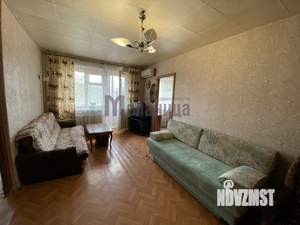 2-к квартира, вторичка, 42м2, 3/5 этаж