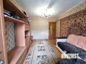 3-к квартира, вторичка, 58м2, 3/5 этаж