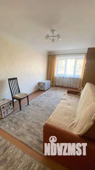 3-к квартира, вторичка, 56м2, 1/4 этаж