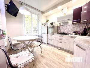 2-к квартира, вторичка, 75м2, 2/5 этаж